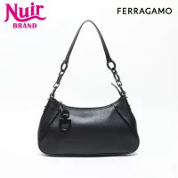 Salvatore Ferragamo Handbags - Salvatore Ferragamo leather shoulder bag black
